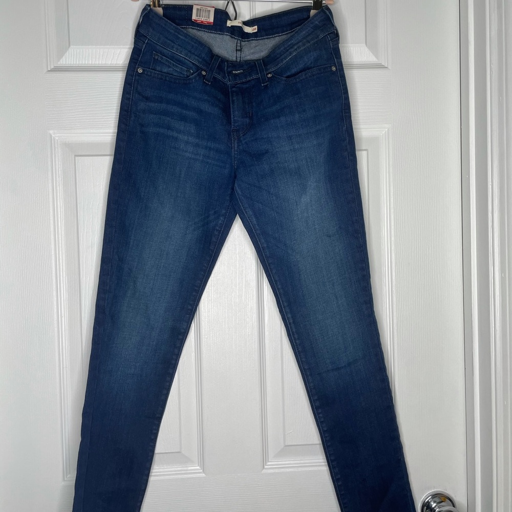 Levi’s 711 SKINNY
